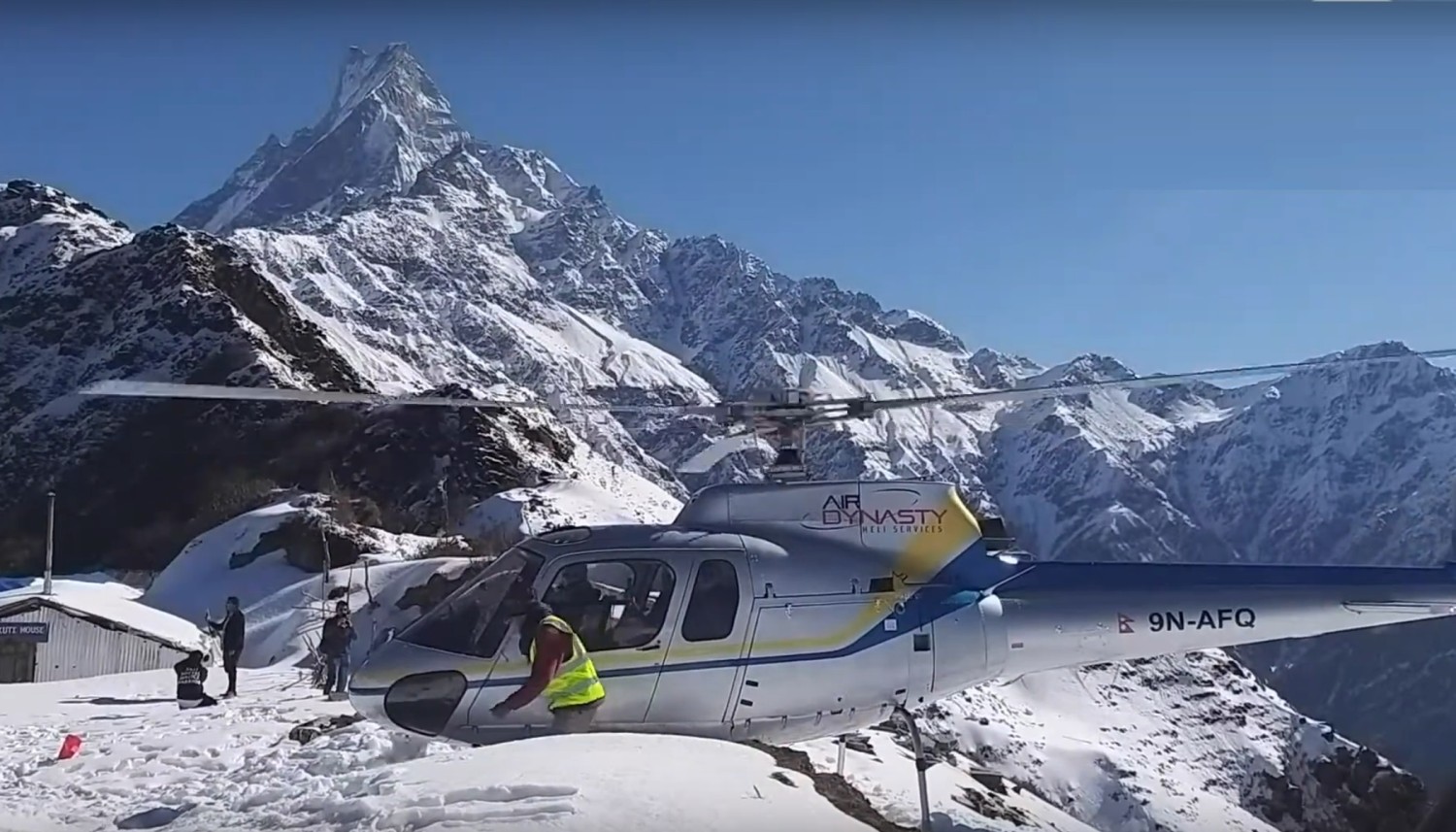 Mardi Himal Helicopter Tour
